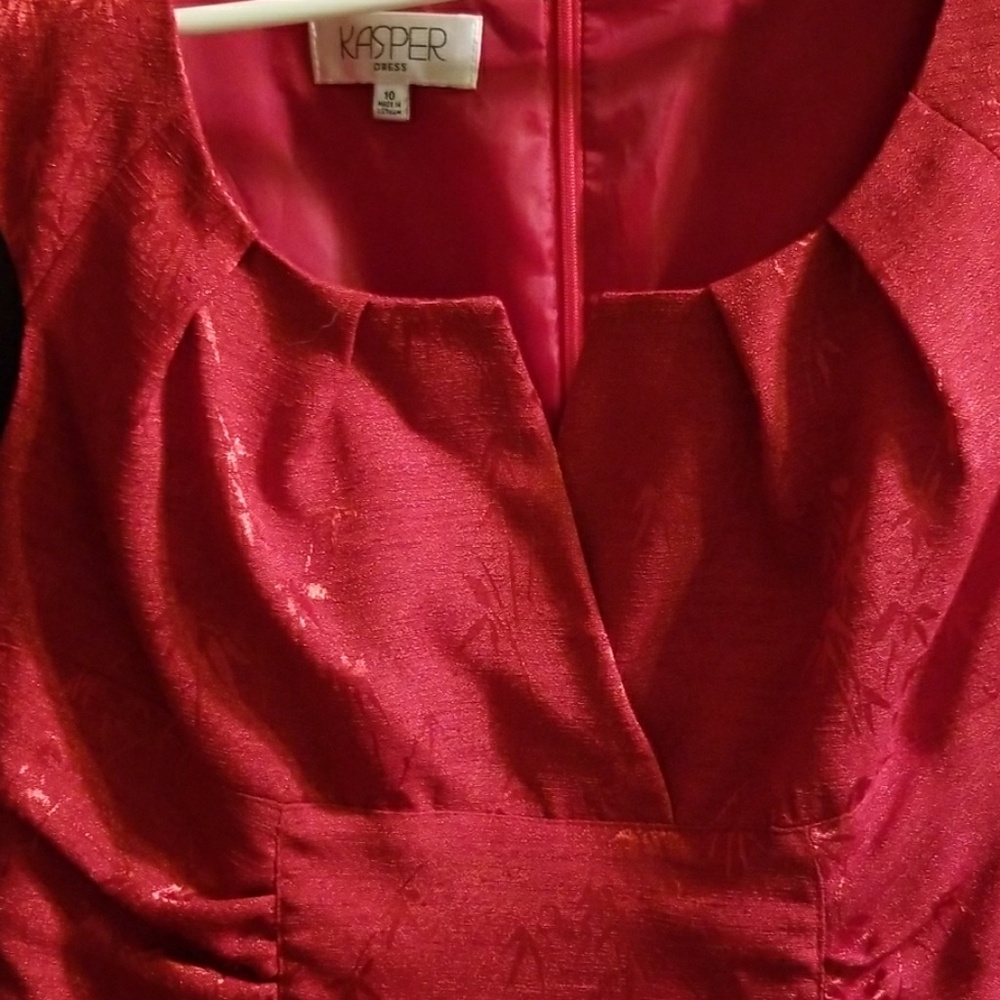 Dress - Picture 3 of 6